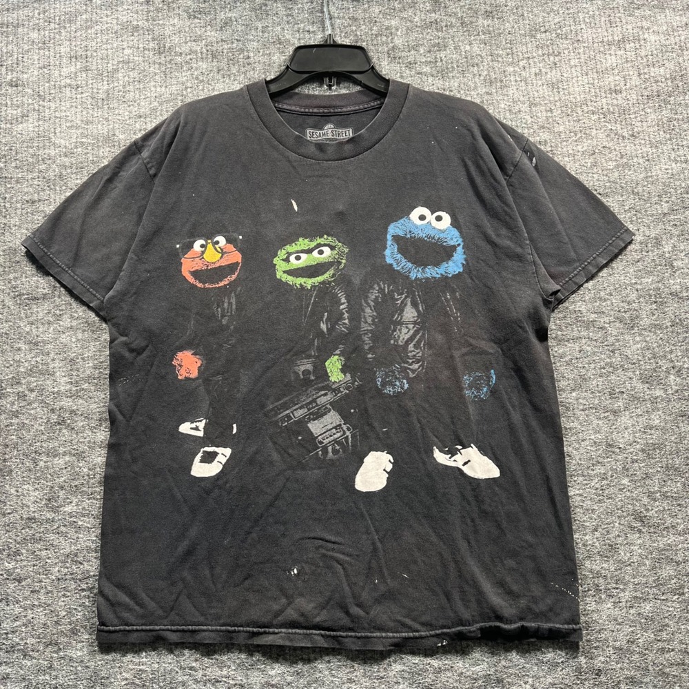 Sesame Street Elmo Oscar Cookie Monster Hip Hop Graphic T-Shirt Black Large